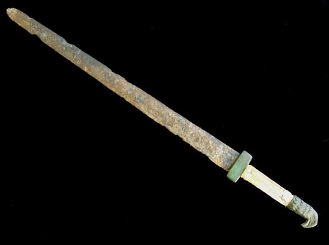Sword Inventor Who Invented the First Sword? — History Alive Today